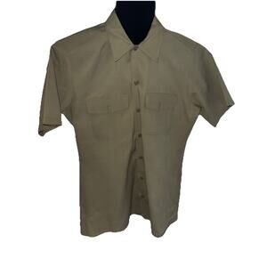 Dickies Work Shirt Tan Button Front Short Sleeve Medium M Cotton Moderate Starch
